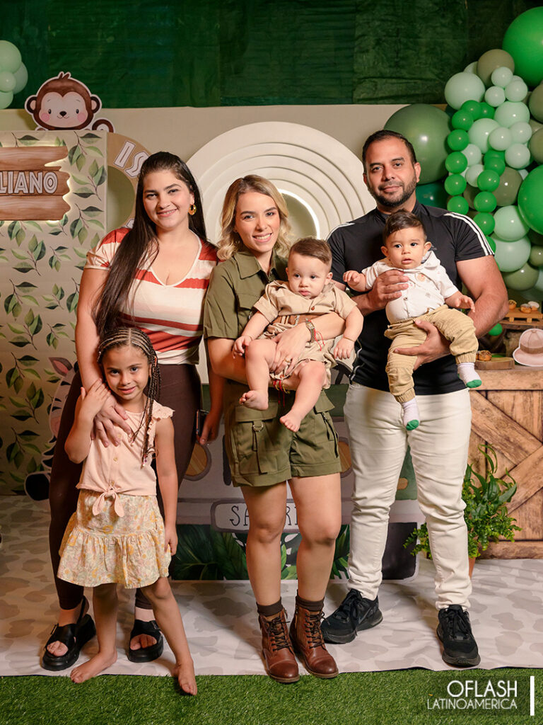 Emiliano Celebró su Primer Añito en una Aventura Safari